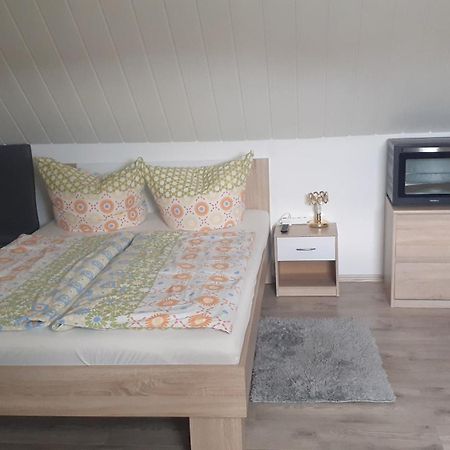 Privatzimmer Burgau Exterior foto