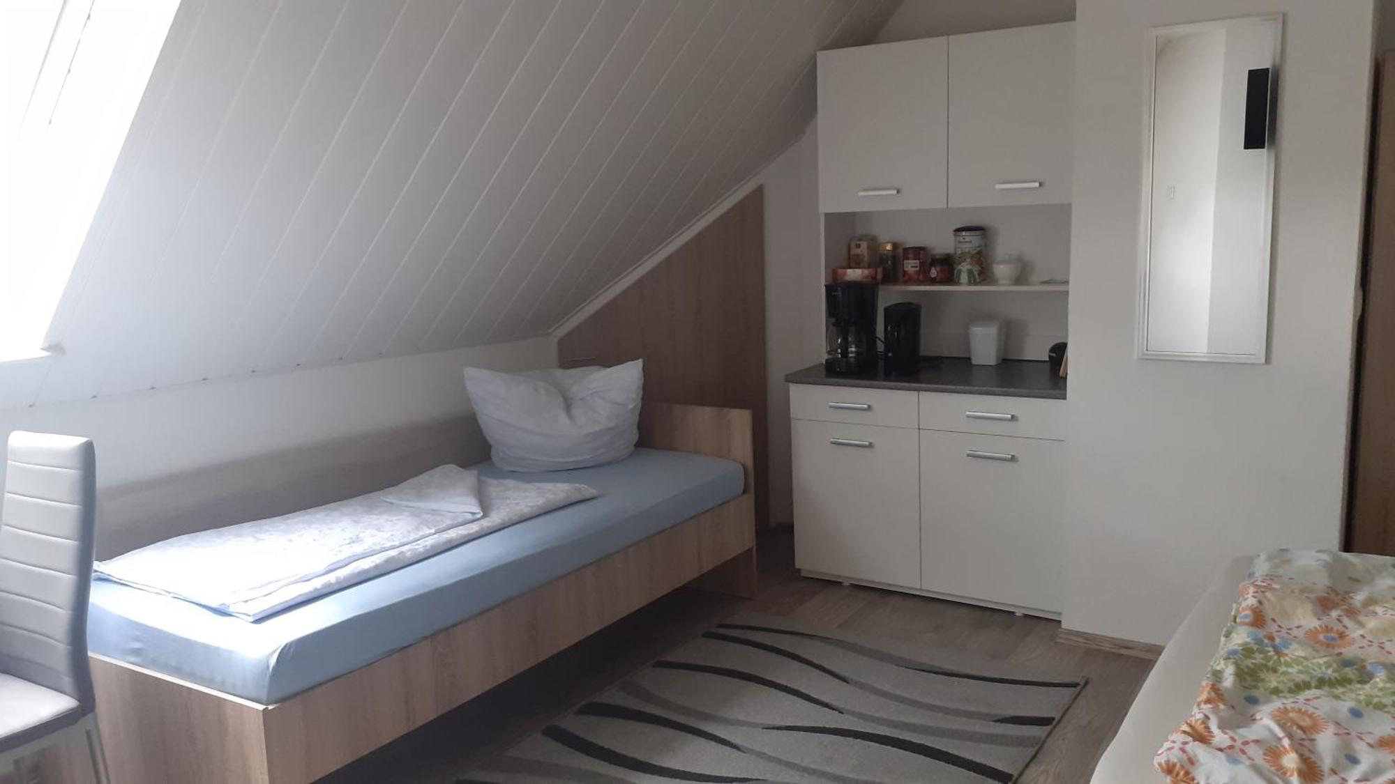 Privatzimmer Burgau Exterior foto